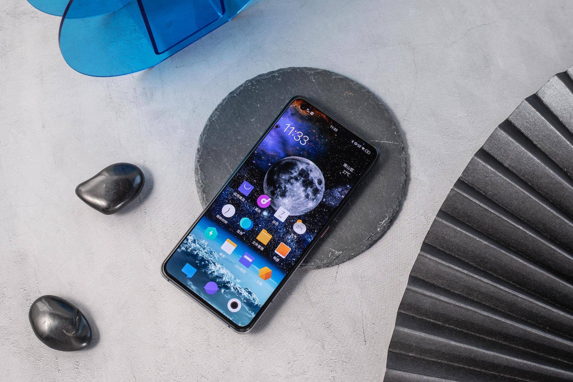 为什么kpl用iqoo5,iqoo5pro王者荣耀kpl