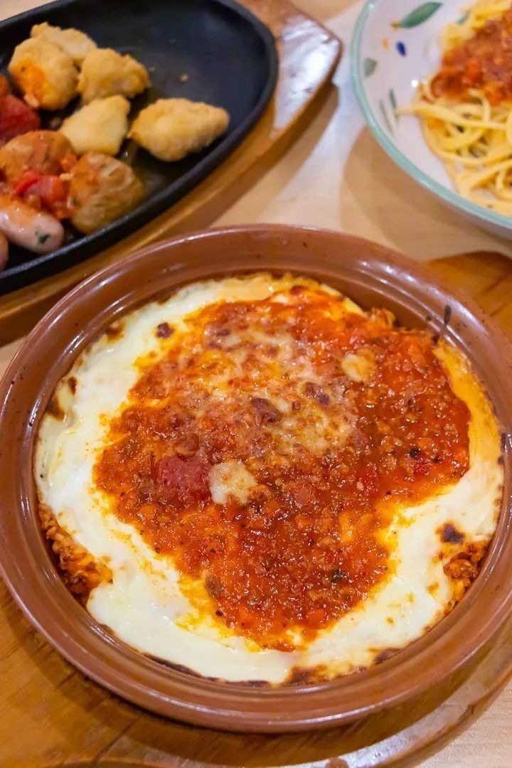 吃过萨莉亚的人，一半都给了“差评”