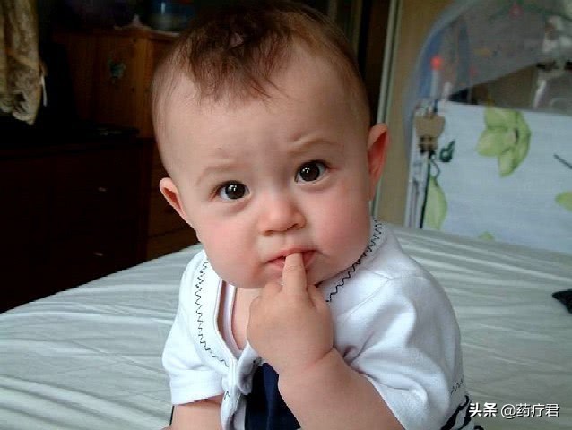 宝宝湿疹会引起皮肤发红吗,宝宝皮肤干起湿疹怎么办