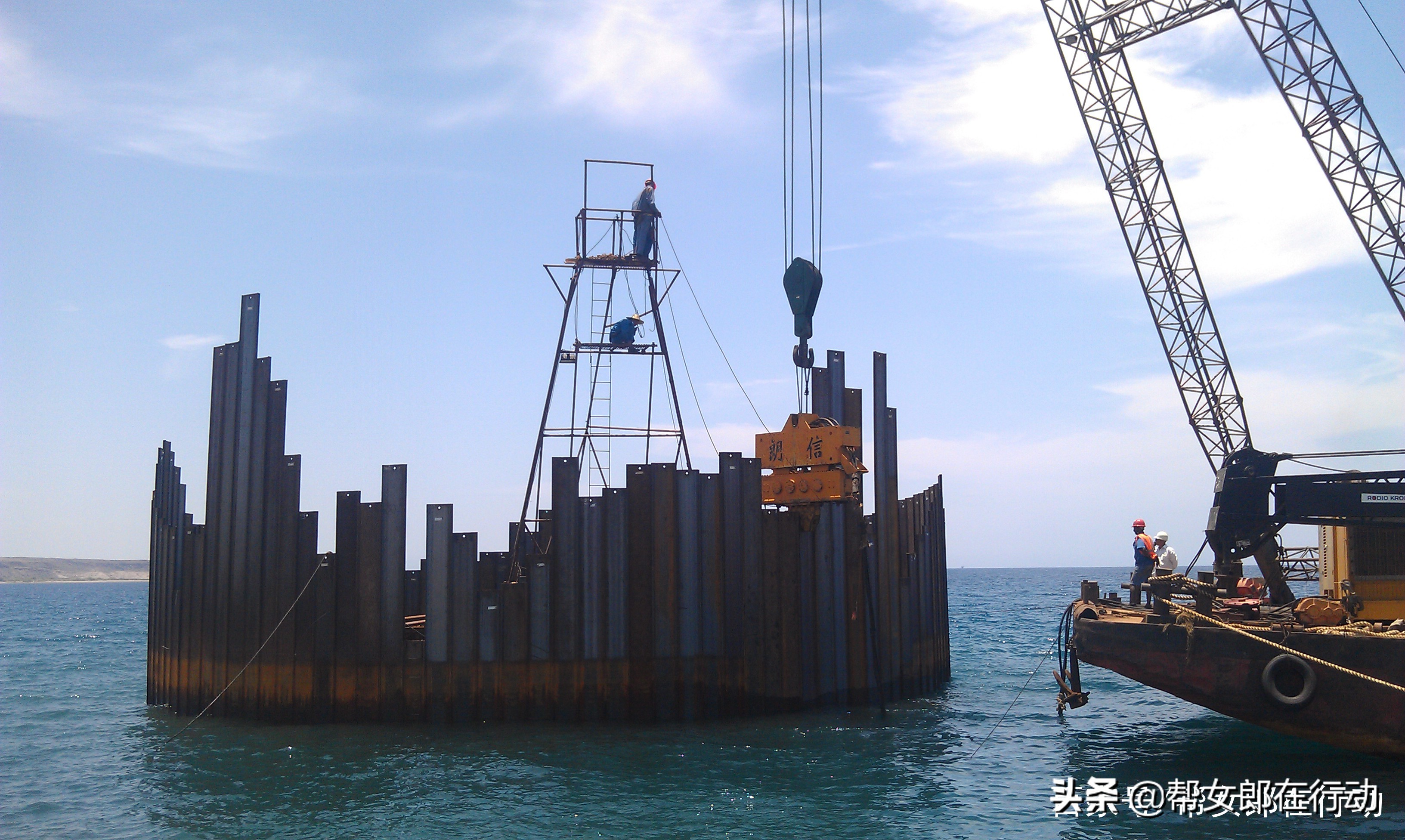 非洲著名的塔朱拉港口竟然是“湖北造”，还创造一项世界纪录！然而，比贫穷更加艰难的挑战是