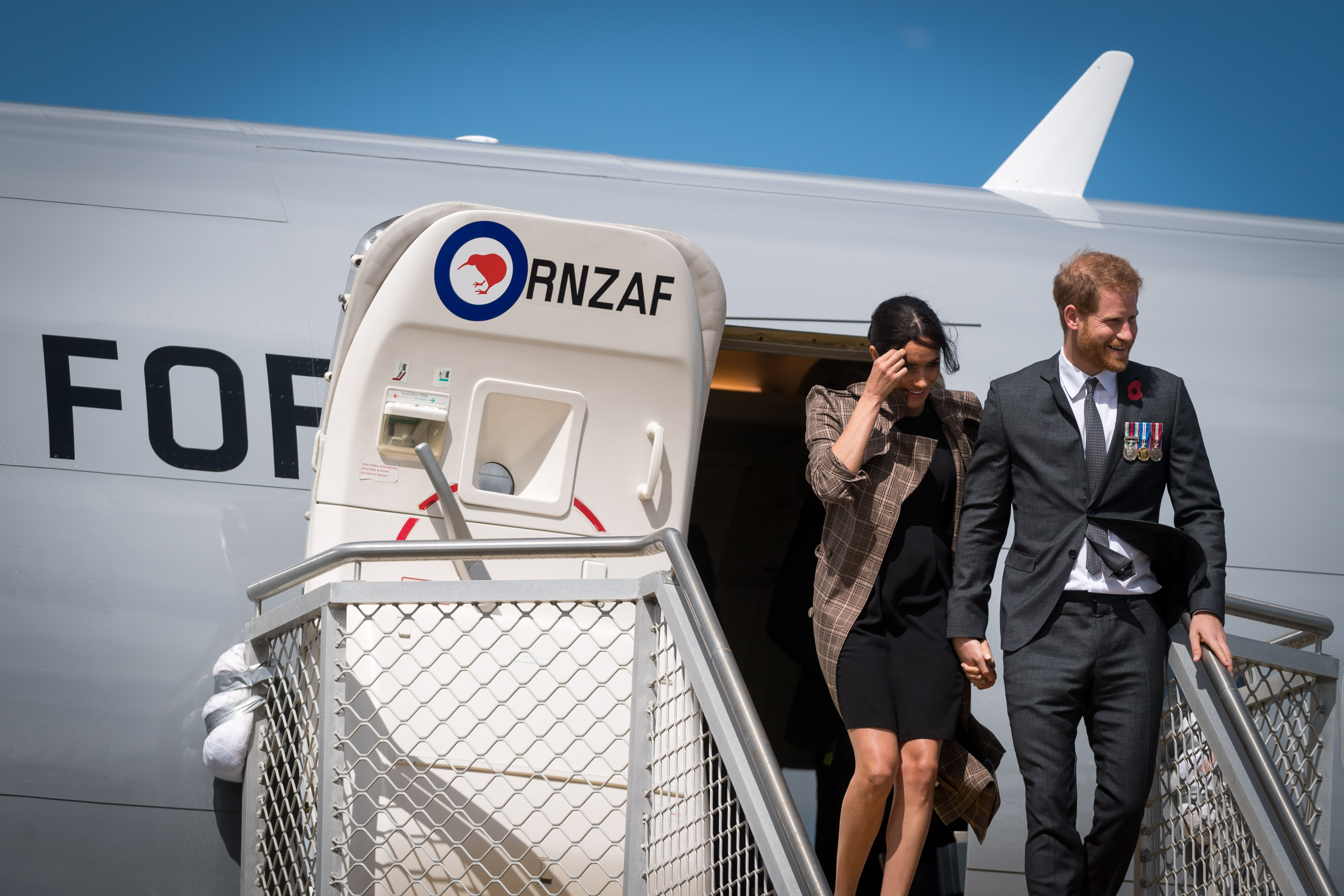 哈里梅根蜜月,哈里梅根徒步游