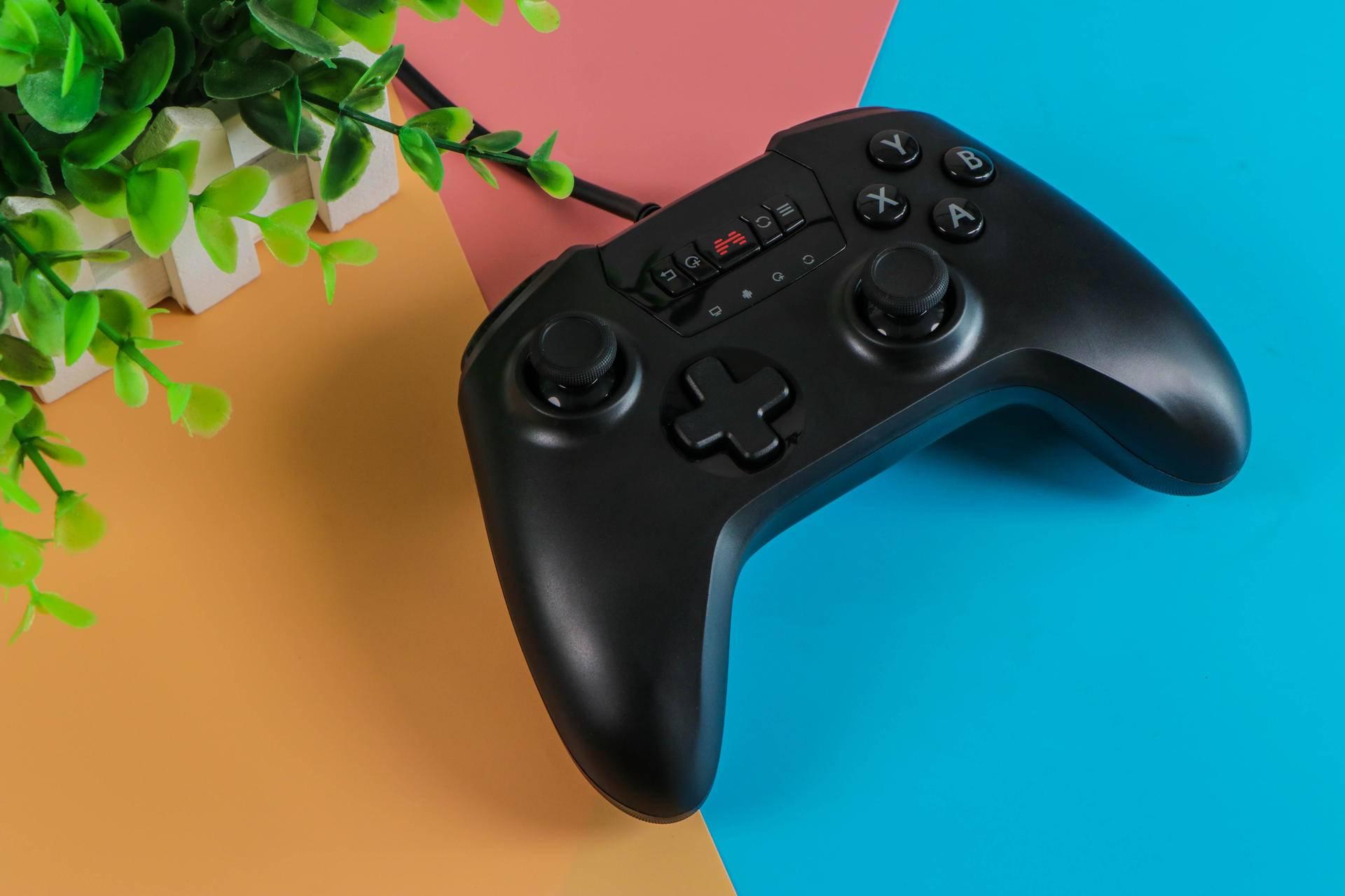 高性价比游戏手柄推荐2k,性价比高的游戏手柄雷神