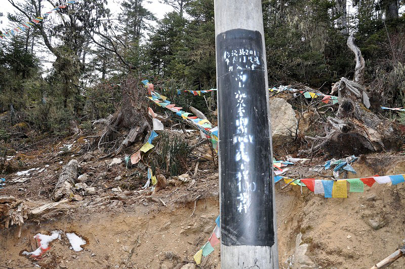 雪山脚下的雨崩村徒步,雨崩村徒步之旅