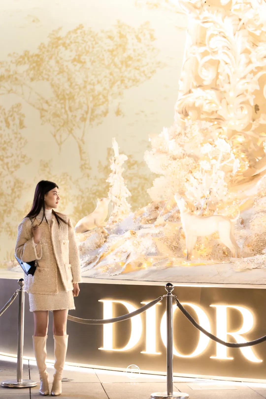 christiandiorcouture前滩太古里店,dior圣诞树前滩太古里