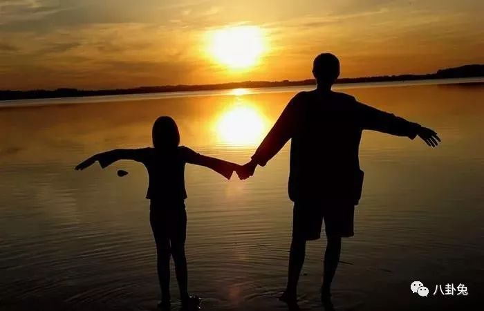 180元的双狮手表,200元左右的手表送父亲