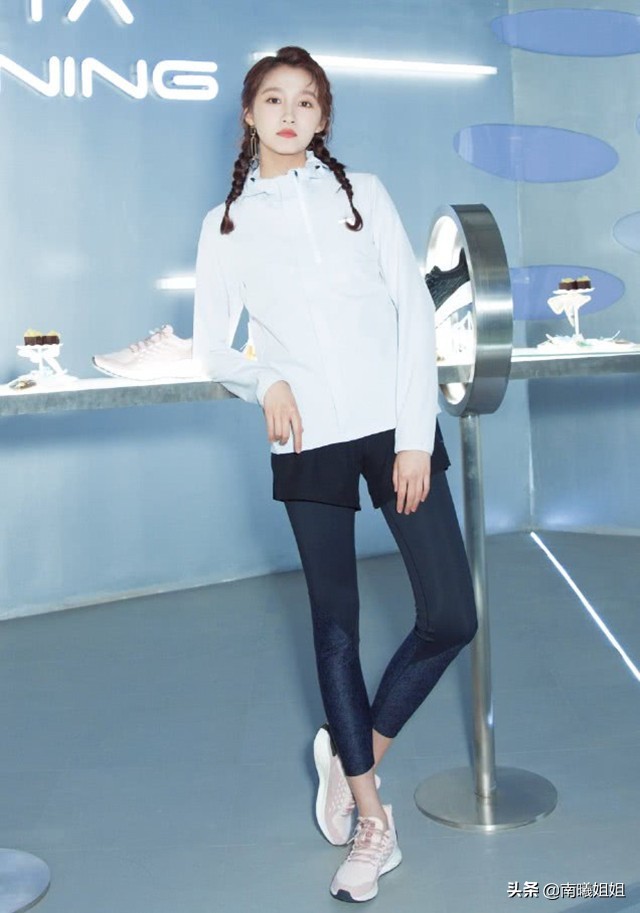 什么牌子的鲨鱼裤好穿显瘦,哪款鲨鱼裤好穿显瘦