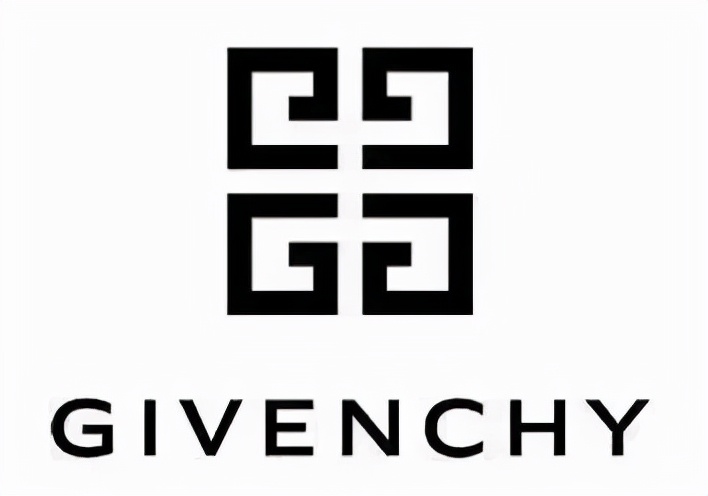 纪梵希大师,纪梵希一生执着于什么风格