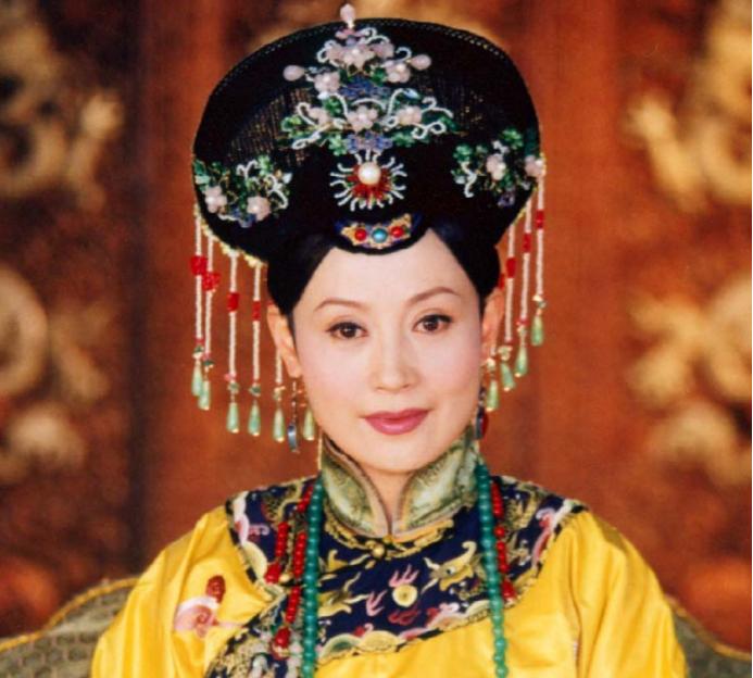 清朝皇帝怎样选妻妾,自古婚姻大事父母做主