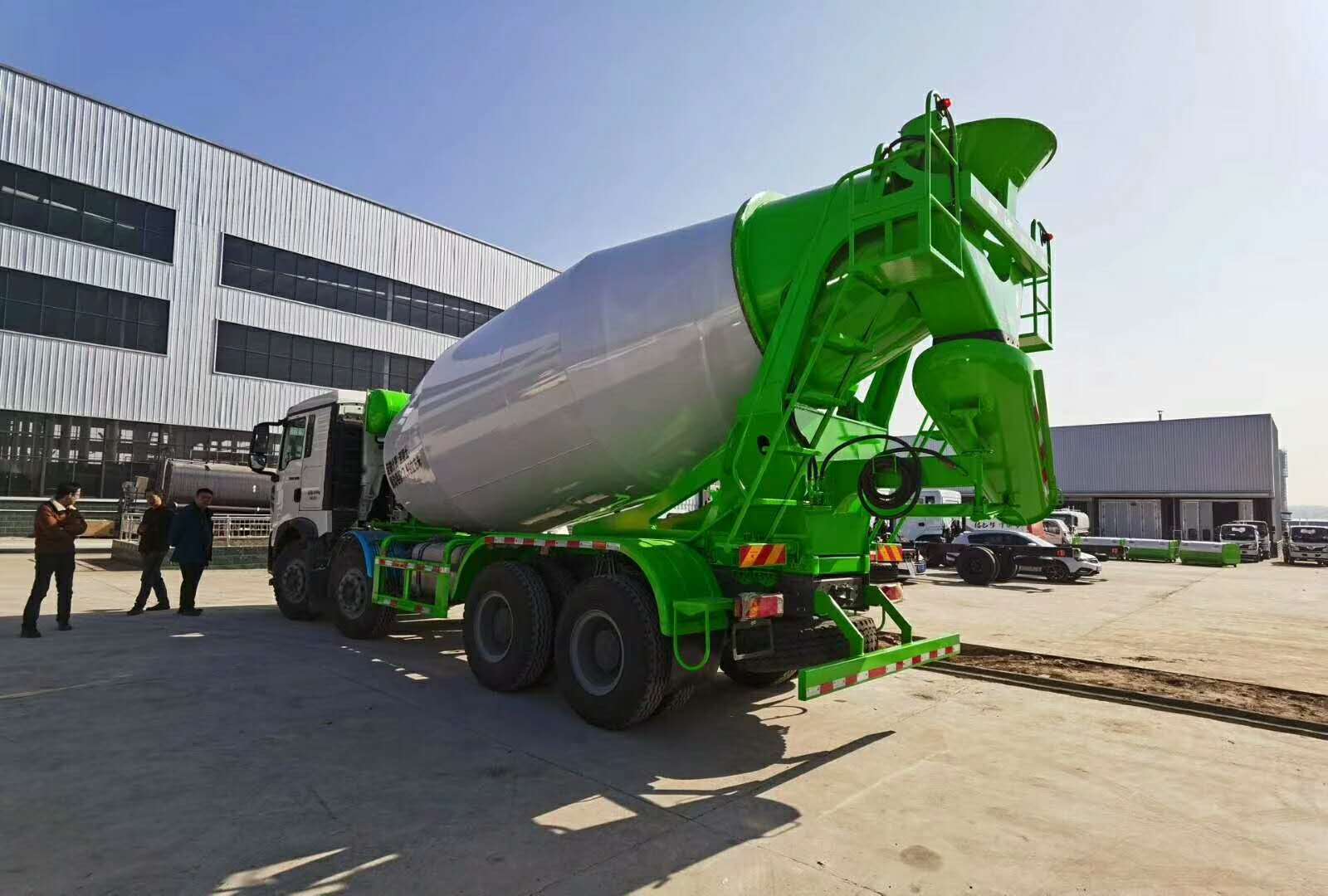 2020年混凝土搅拌车能挣钱嘛,买一辆混凝土搅拌车赚钱吗