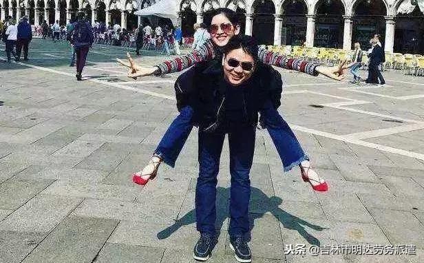 章泽天回应朋友圈事件,章泽天回应风波