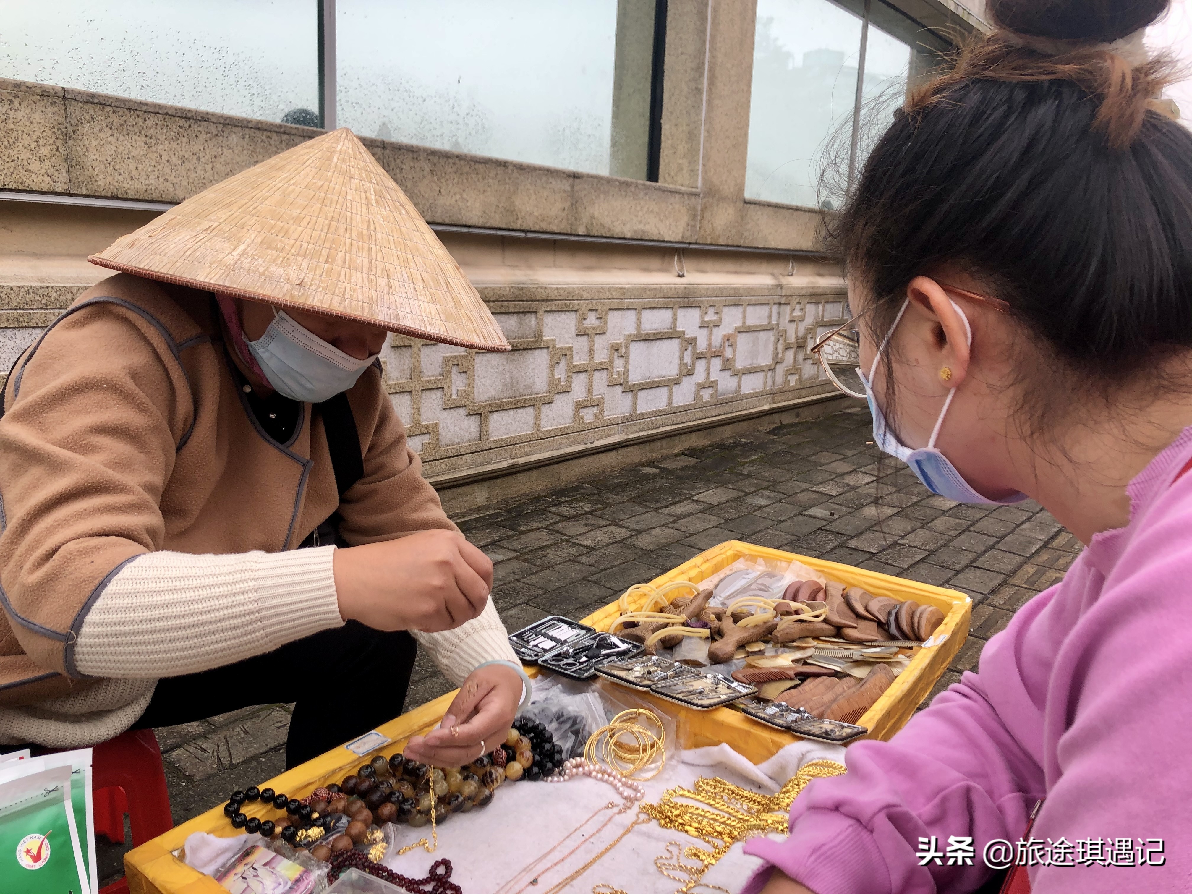 在东兴哪里可以换越南特产 (东兴口岸买什么越南特产比较便宜)