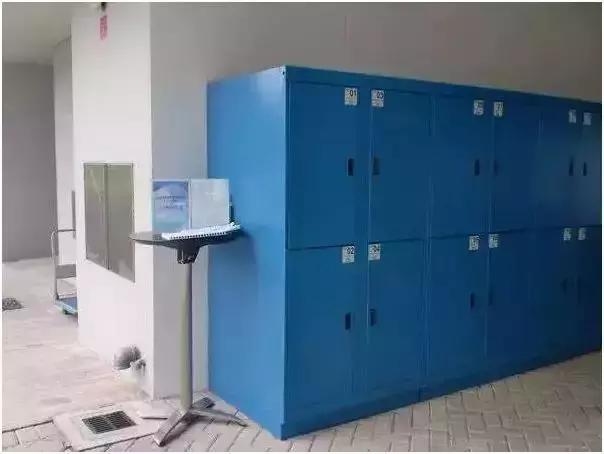 下了飞机的行李怎么才能到,下了飞机去哪里取行李