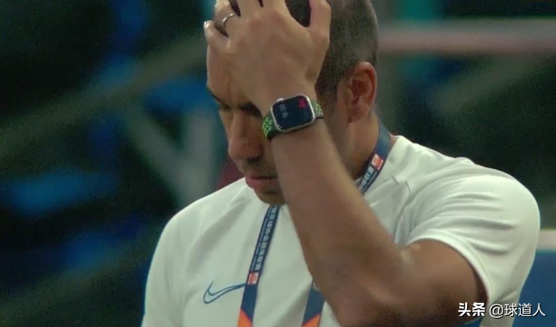 七夕山东鲁能狂胜富力佩莱双响金敬道传射范帅错用两人致崩溃