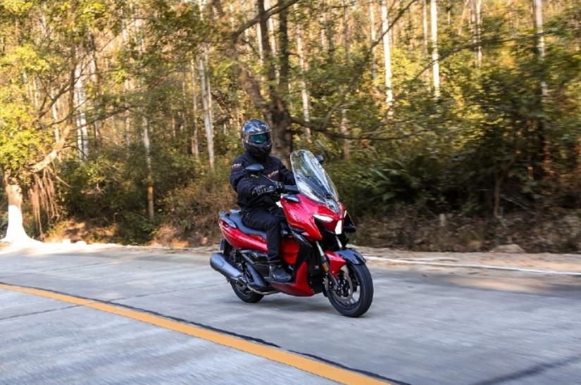 别急先让子弹飞一会儿,外国人评价升仕310m