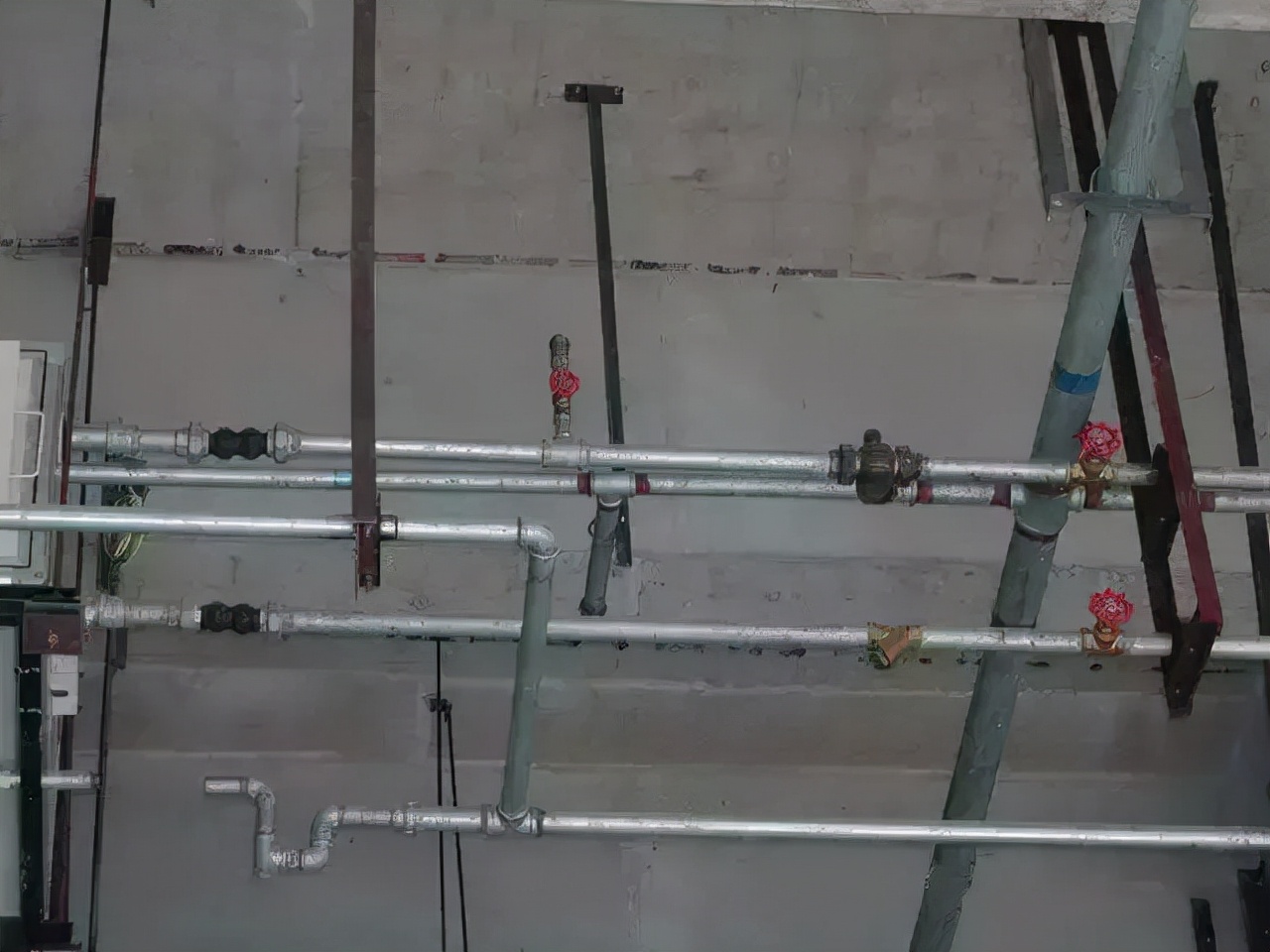 风管制作与安装质量通病,风管咬口的质量通病