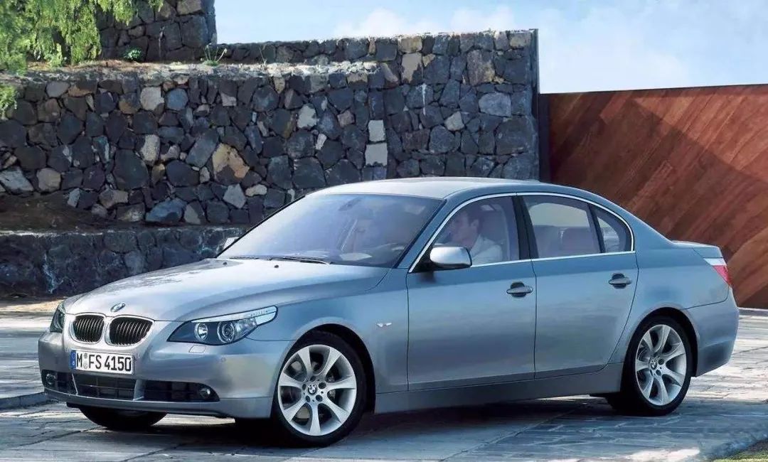 最美豪华奔驰,最美奔驰双门轿跑2017款