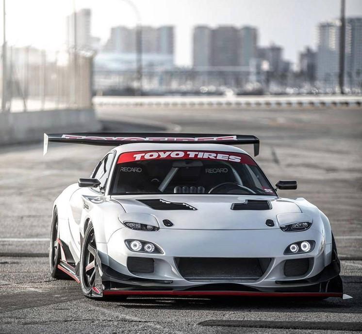 马自达rx-7进化史哪一代最经典,新款马自达rx7搭载的什么引擎