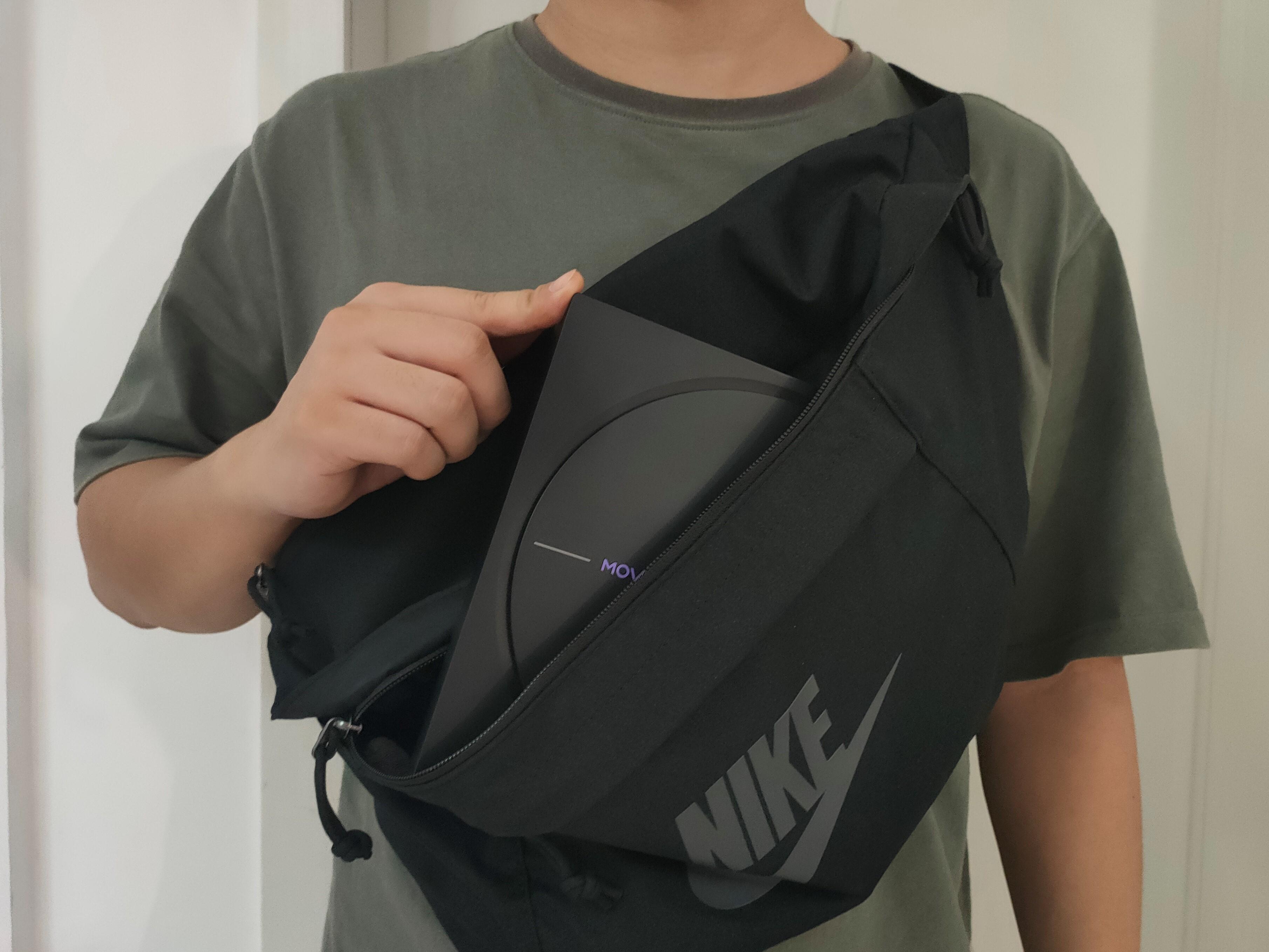 Z世代的潮酷利器，Movin01X重新定义娱乐“轻投影”