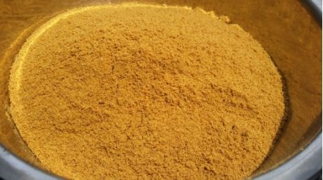 小黄面饵料可以配水拉饵吗,自制小黄面钓鱼饵料配方