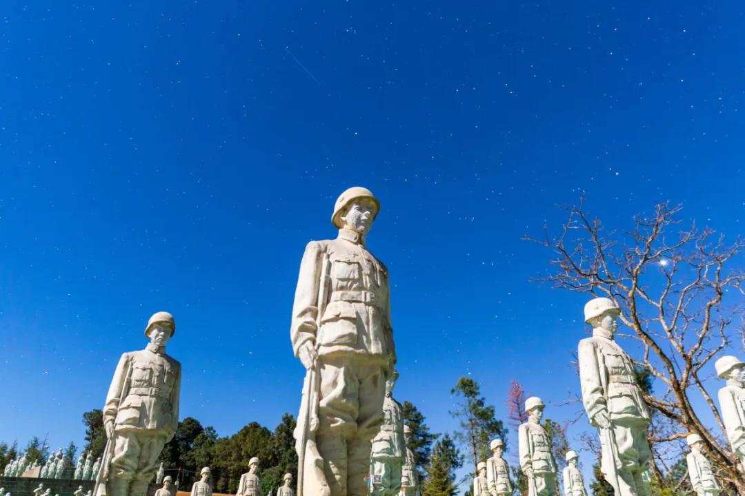 这是一个充满生机的公园怎么说,这是一个充满生机的国度朗诵