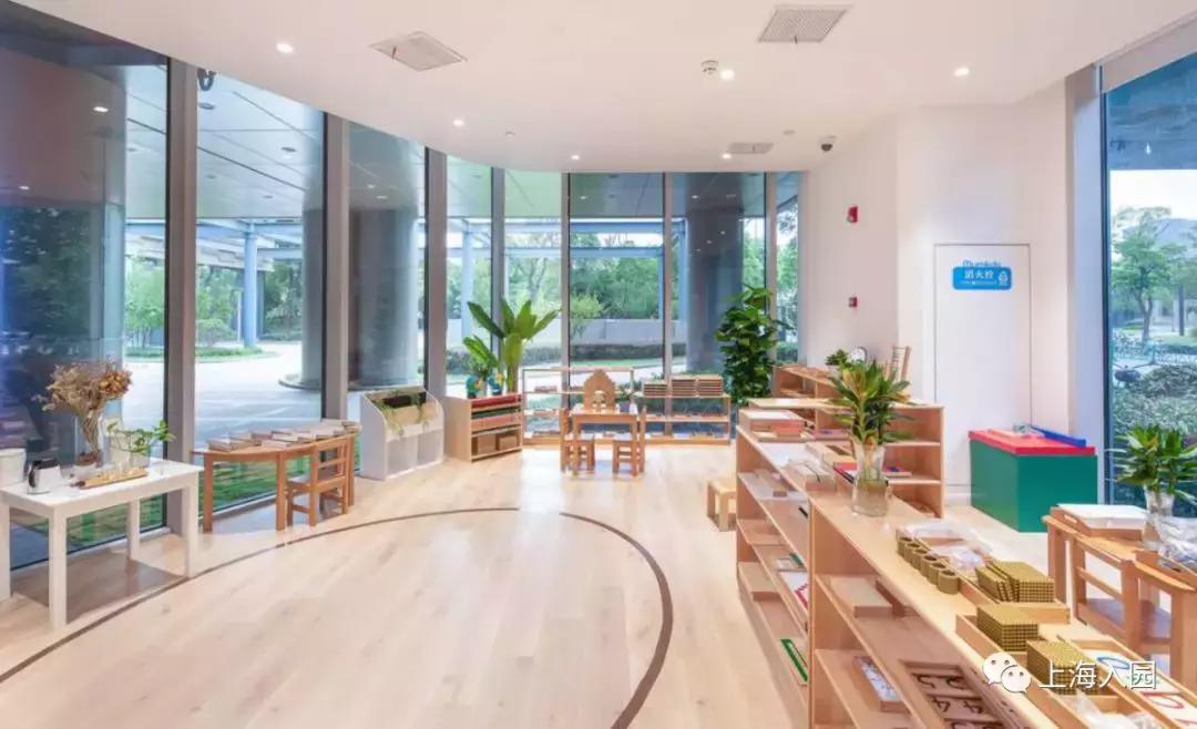 喜大普奔初中学费,喜大普奔学校学费多贵