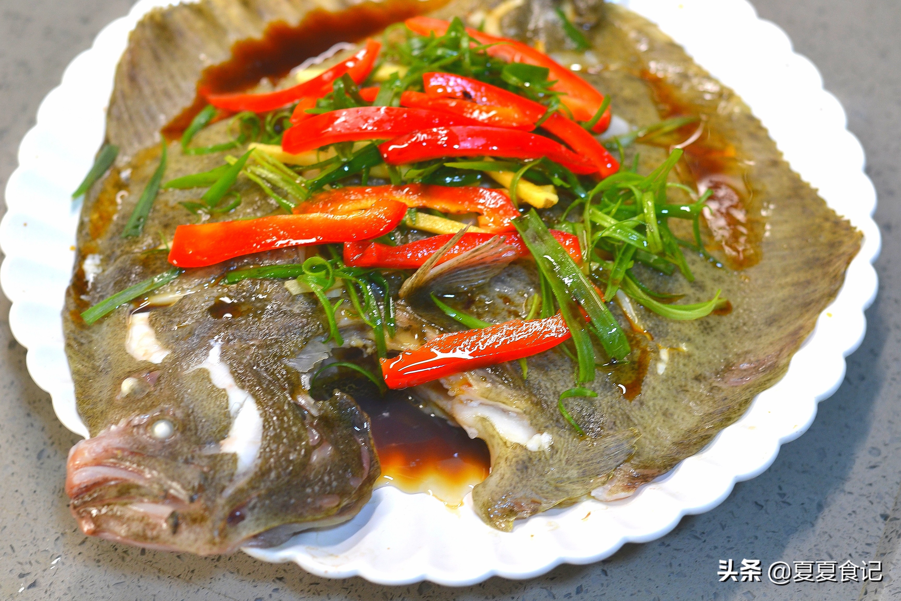 粤式清蒸多宝鱼,上海口味清蒸多宝鱼