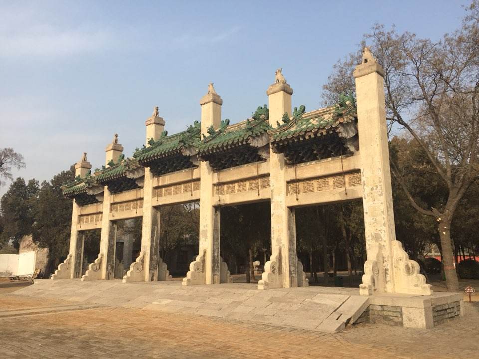 袁世凯墓地取名“袁陵”，全国反对，徐世昌改一字完美解决