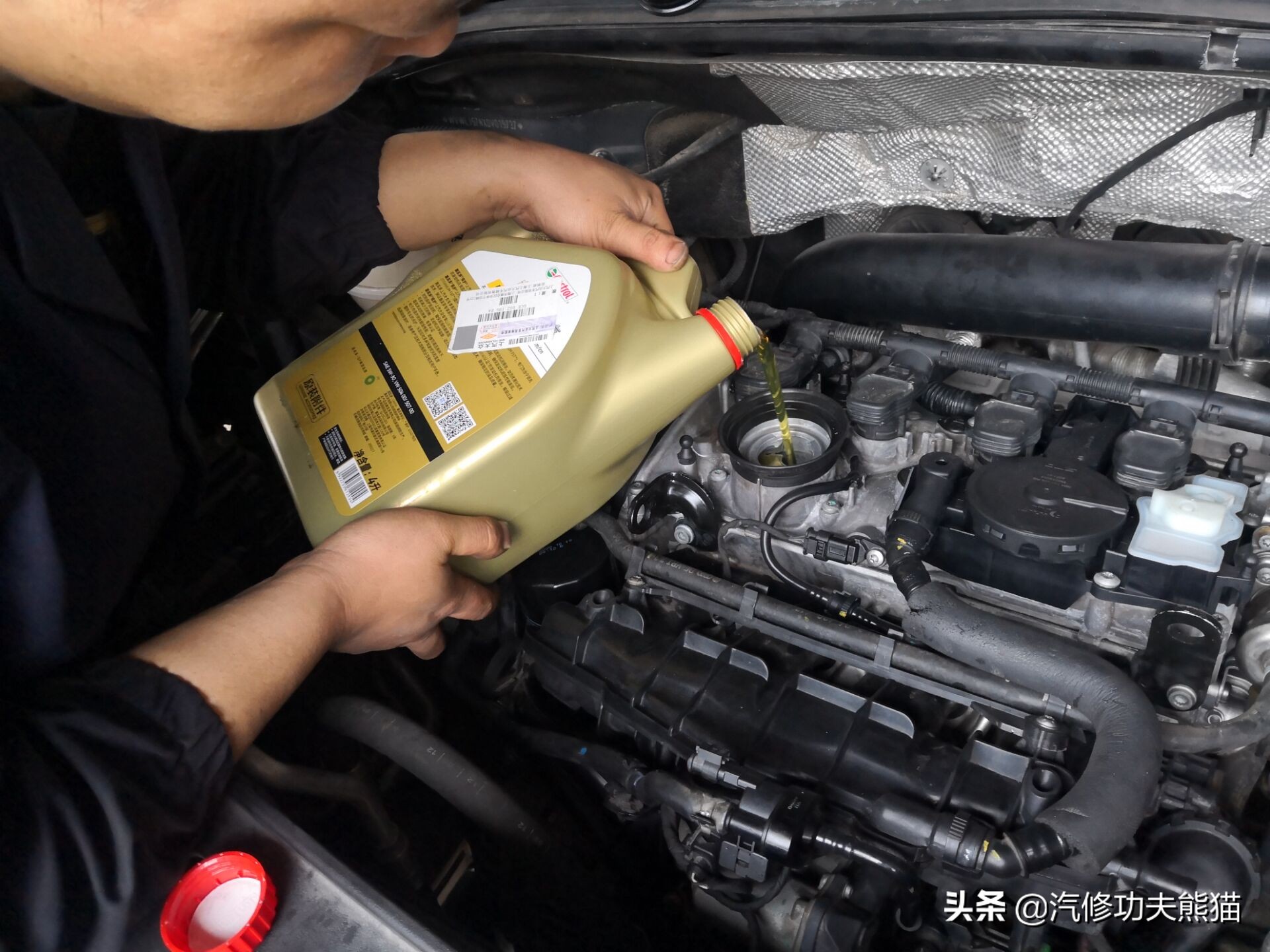 大众夏朗烧机油用什么燃油宝,2012款夏朗2.0t烧机油怎么处理