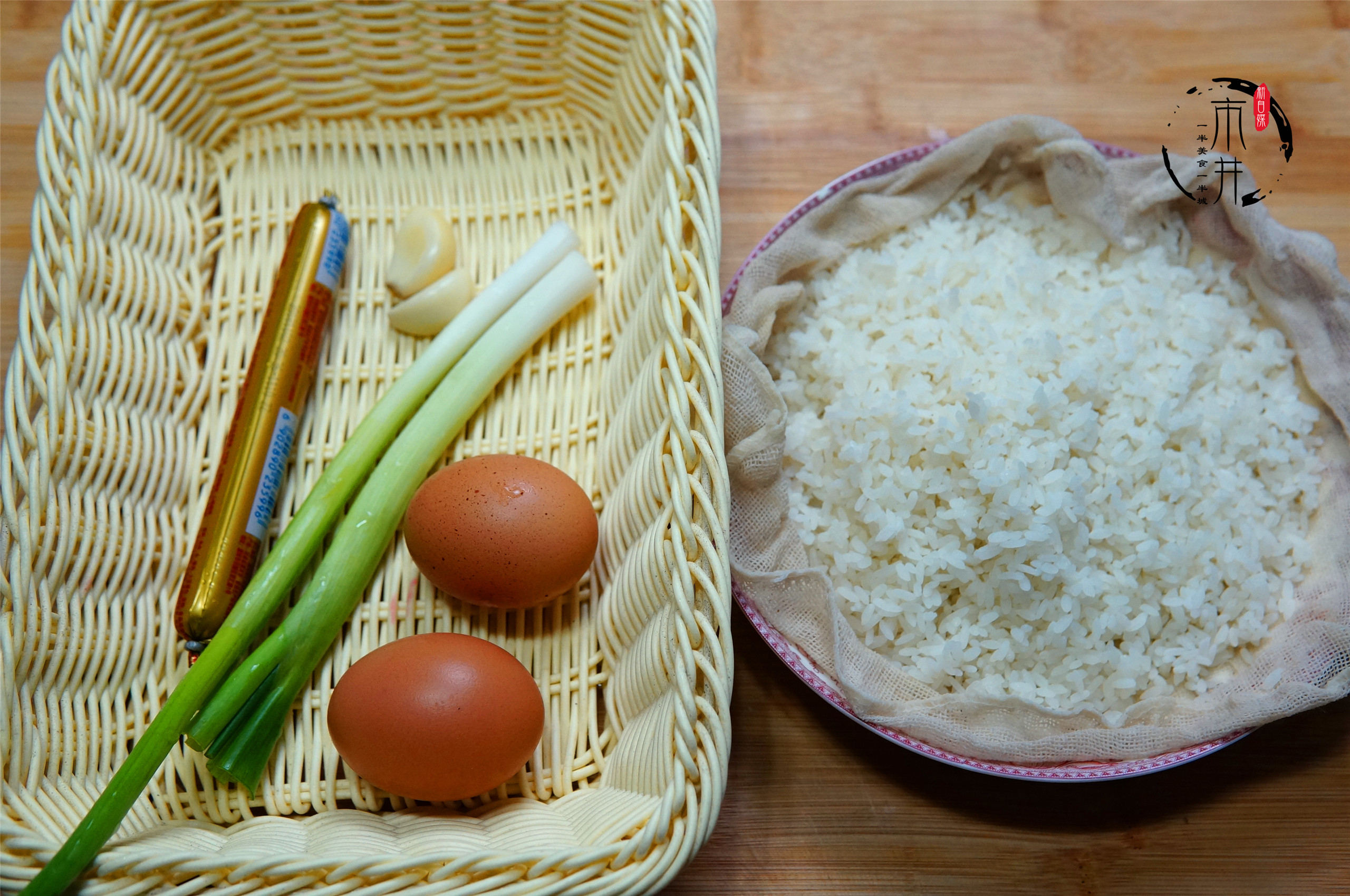 蛋炒饭米饭太黏了如何让米饭变干,蛋炒饭不放鸡蛋会粘锅是怎么回事