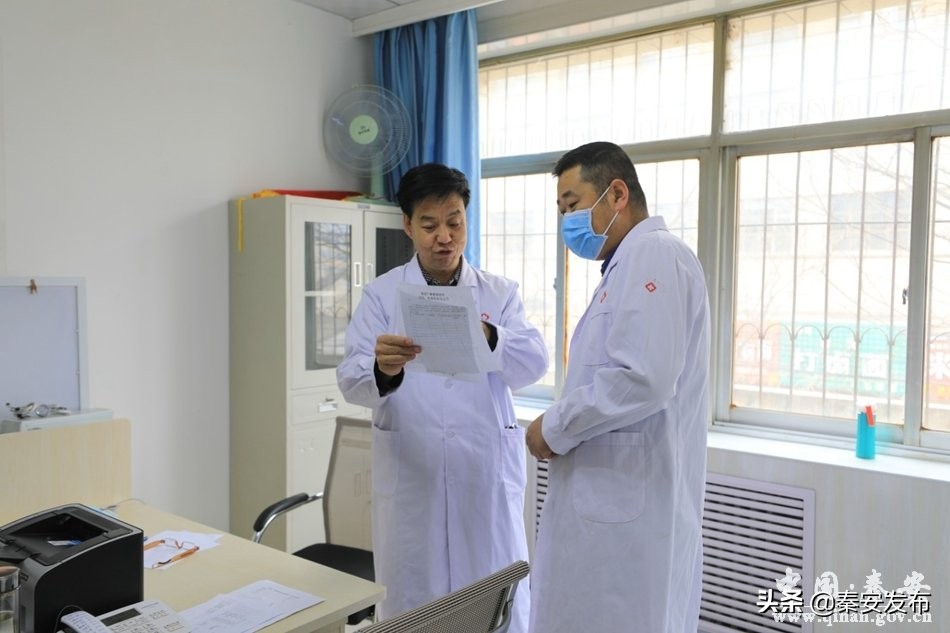 靳国荣：创办民营医院提升就医体验