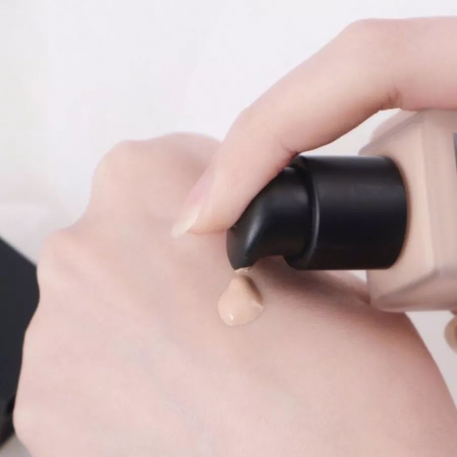 大牌粉底液哪款最好用排行榜,十大公认好用的粉底液红榜