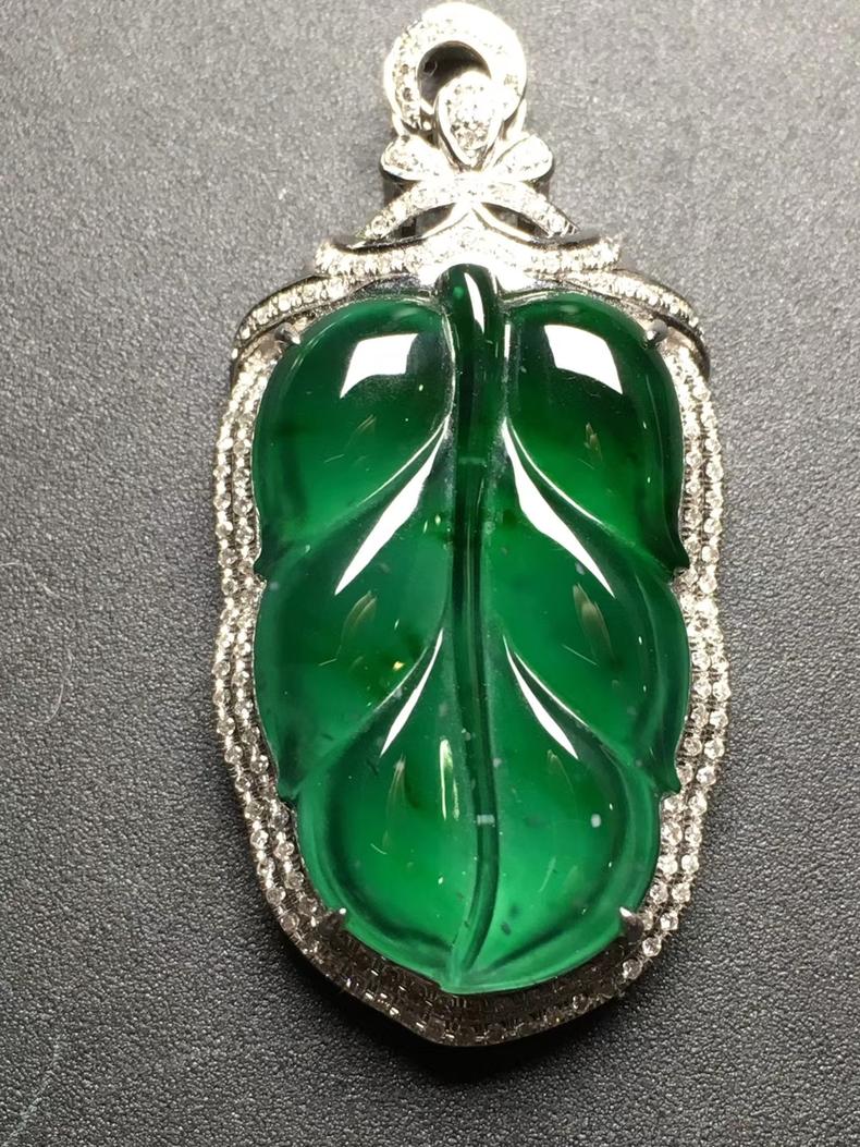 绿色翡翠有哪几种绿,你说的绿是什么绿