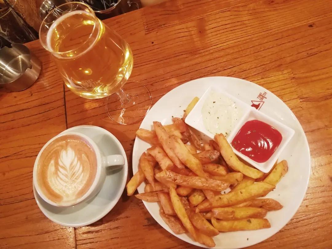 夏日沉醉的夜晚,夏季的夜晚出去走走