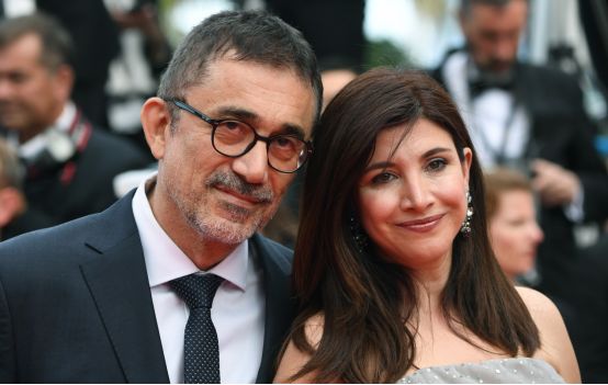 导演拒绝删减任何镜头!片长3小时,生生扯下了理想主义的遮羞布