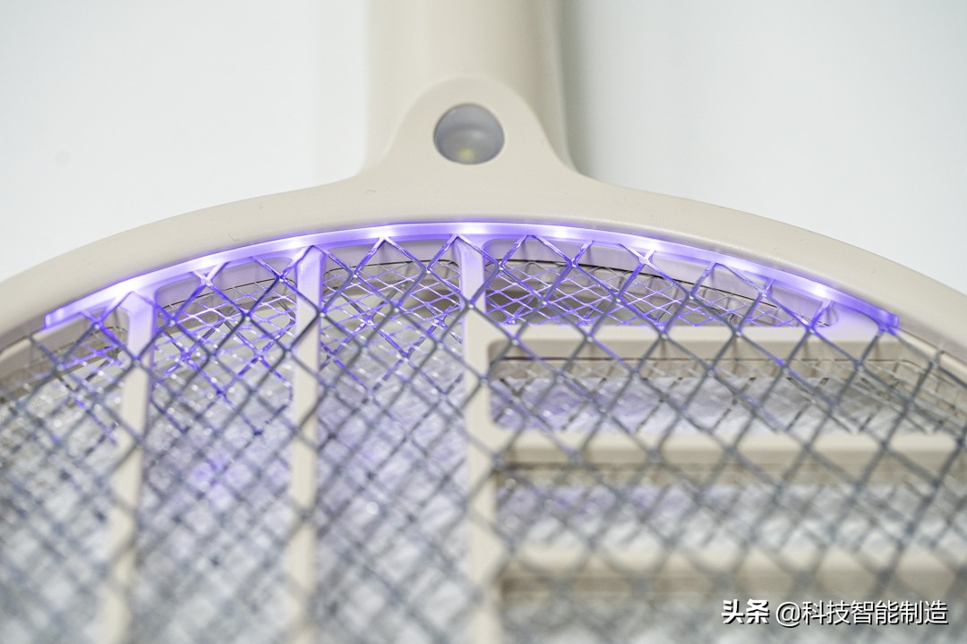 电蚊拍电击蚊子全过程,电蚊拍功率多大能电死蚊子