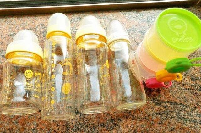 奶瓶用自来水清洗能直接用吗,给宝宝洗奶瓶用什么清洁剂