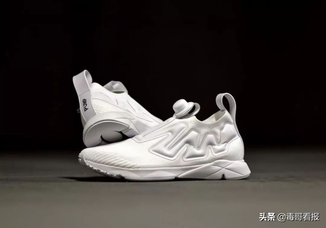 reebok什么意思啊,为什么reebok两个标志