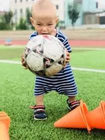 宝宝总是有咬人的习惯怎么办,宝宝喜欢咬人该怎么纠正