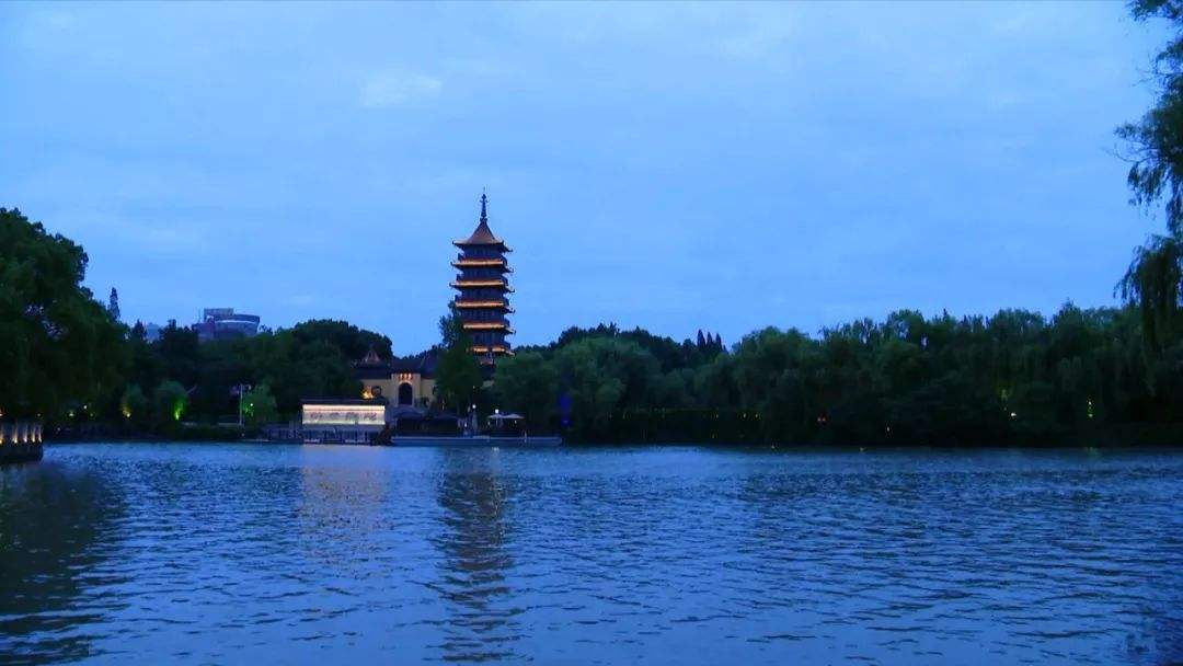 大隐隐于市的咖啡店,咖啡馆一般给人一种什么感觉