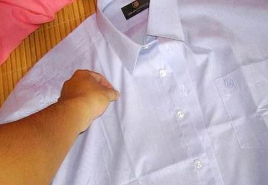 衬衫皱了没有熨斗怎么办,衬衫太皱了怎么办急着穿