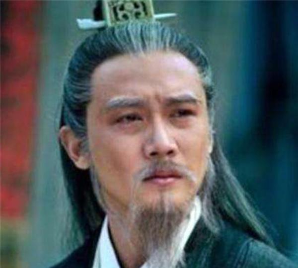 徐庶向刘备推荐诸葛亮,遇到刘备之前诸葛亮在哪里住