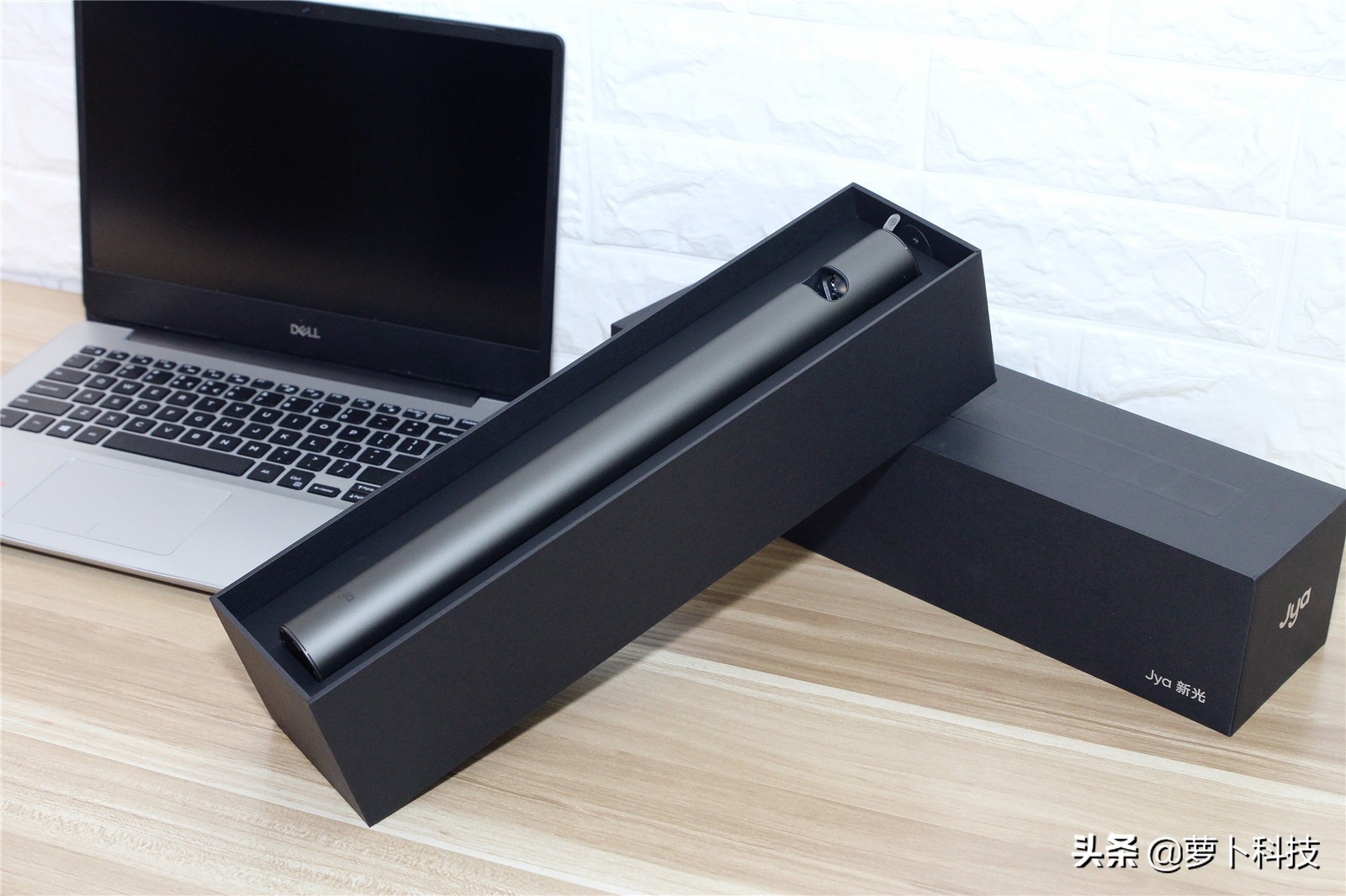 台灯测评巨亮,高品质台灯测评