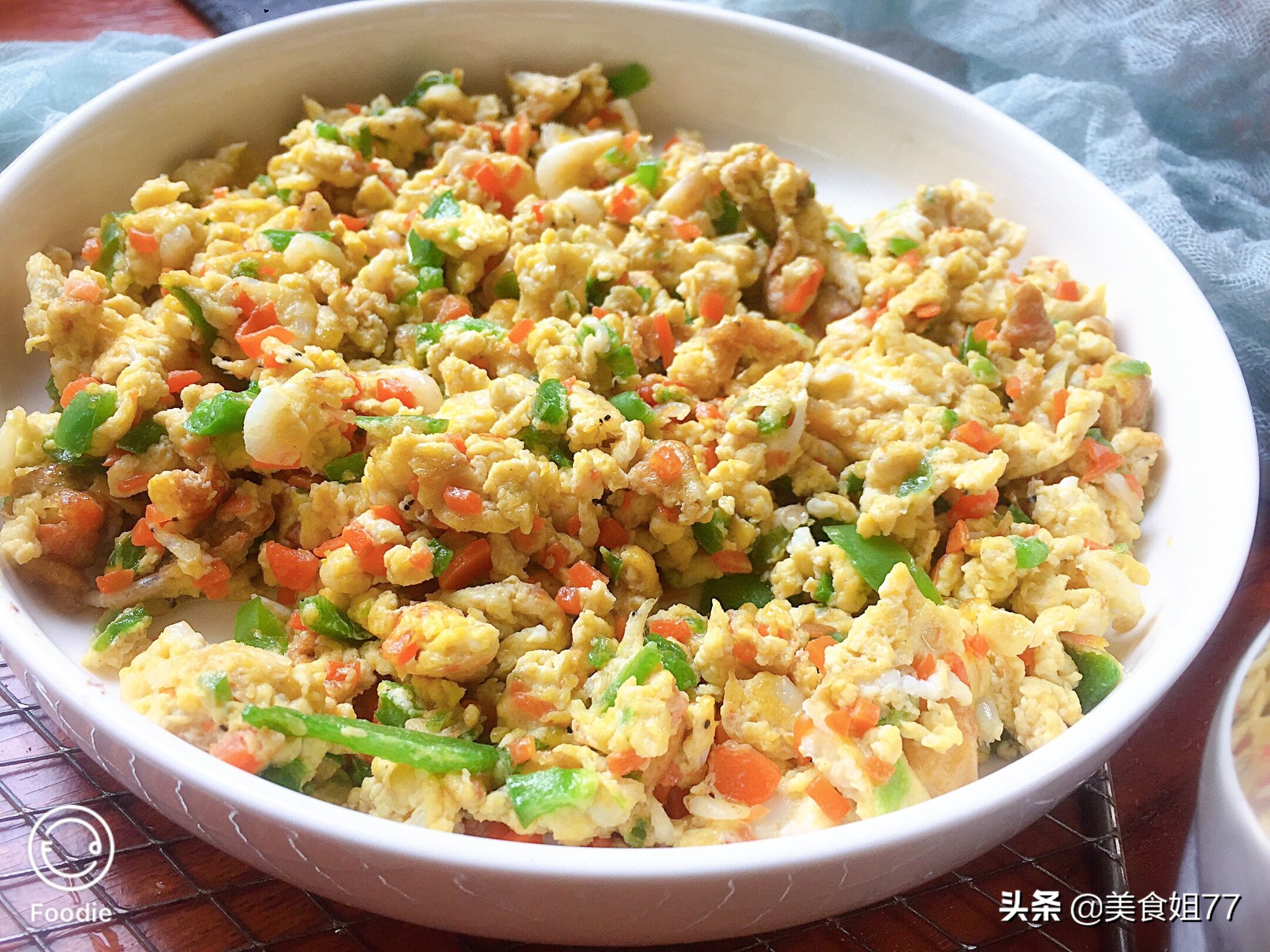 3个鸡蛋一盘菜,3个鸡蛋6个虾