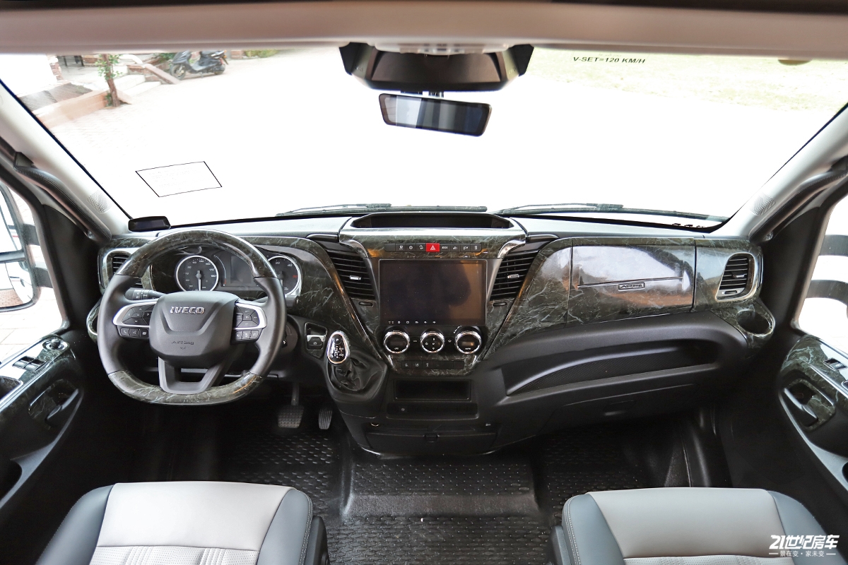 进口国产底盘,新吉奥云游b型房车