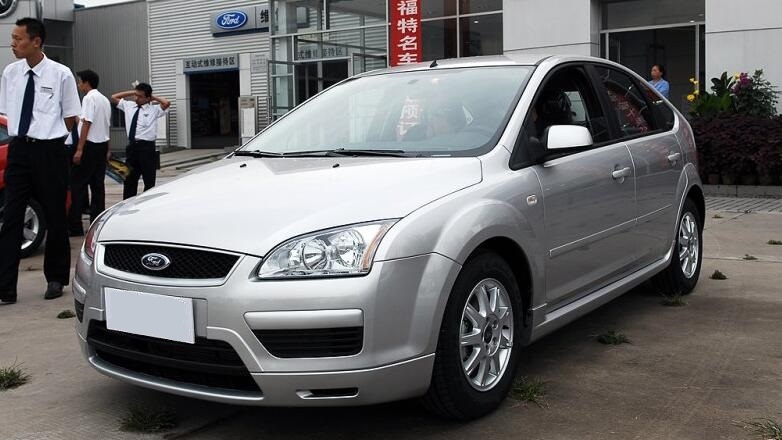 福克斯2012款1.6自动风尚型二手车,代步省油两厢二手车推荐