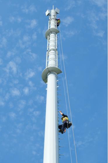 致敬高温天气下拼命工作的人,致敬在高温天气下工作的人