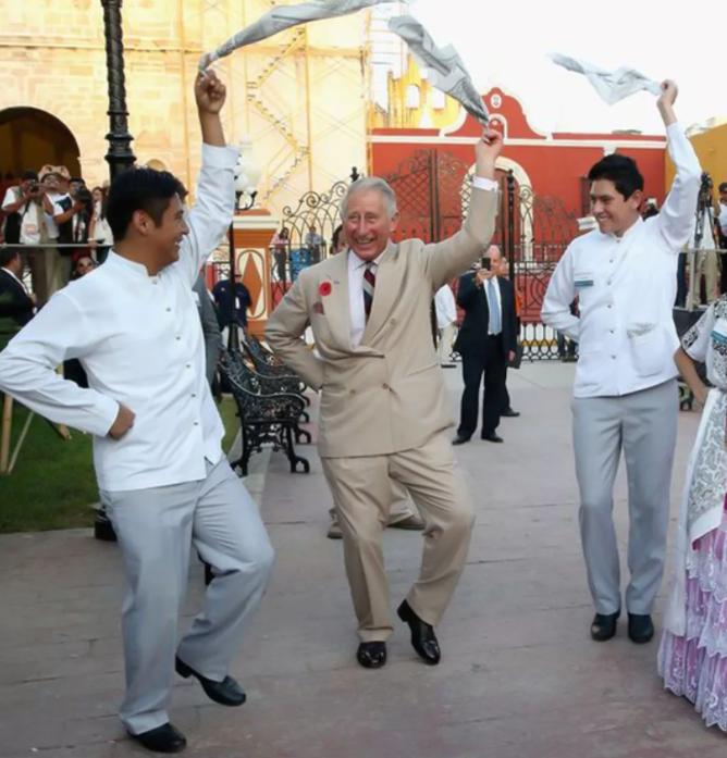 查尔斯王子街头大秀舞技,这销魂的动作,把大家都看呆了