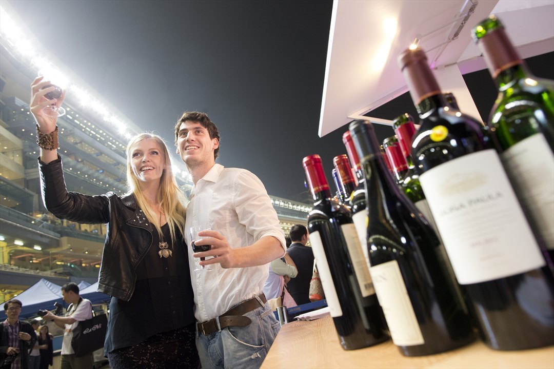 为什么香港人喜欢宝马,为什么香港人喜欢奔驰