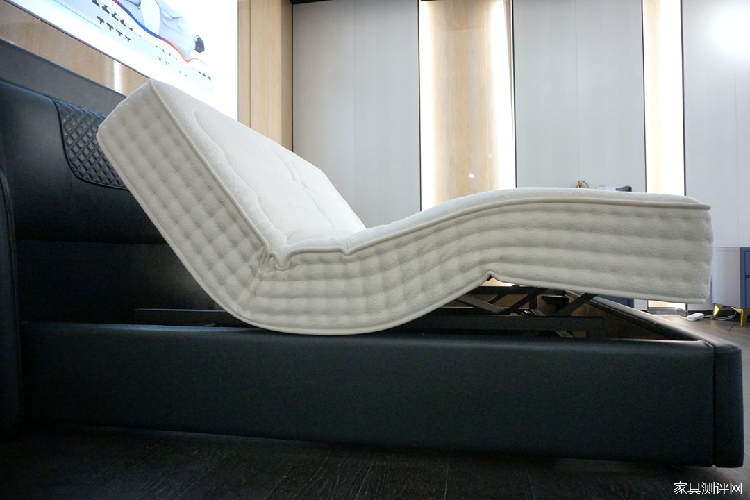 芝华仕电动伸缩沙发床测评,芝华仕最高端的智能床