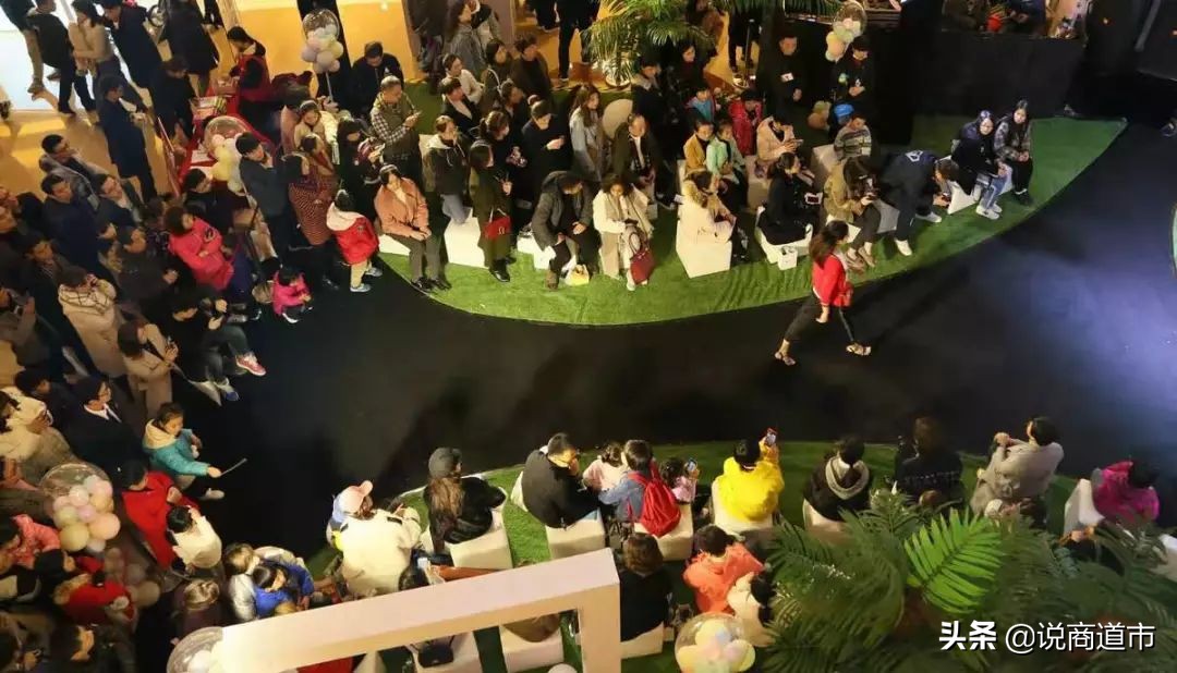 精品百货瞄准“她经济”，东百爱琴海这样玩转女神节